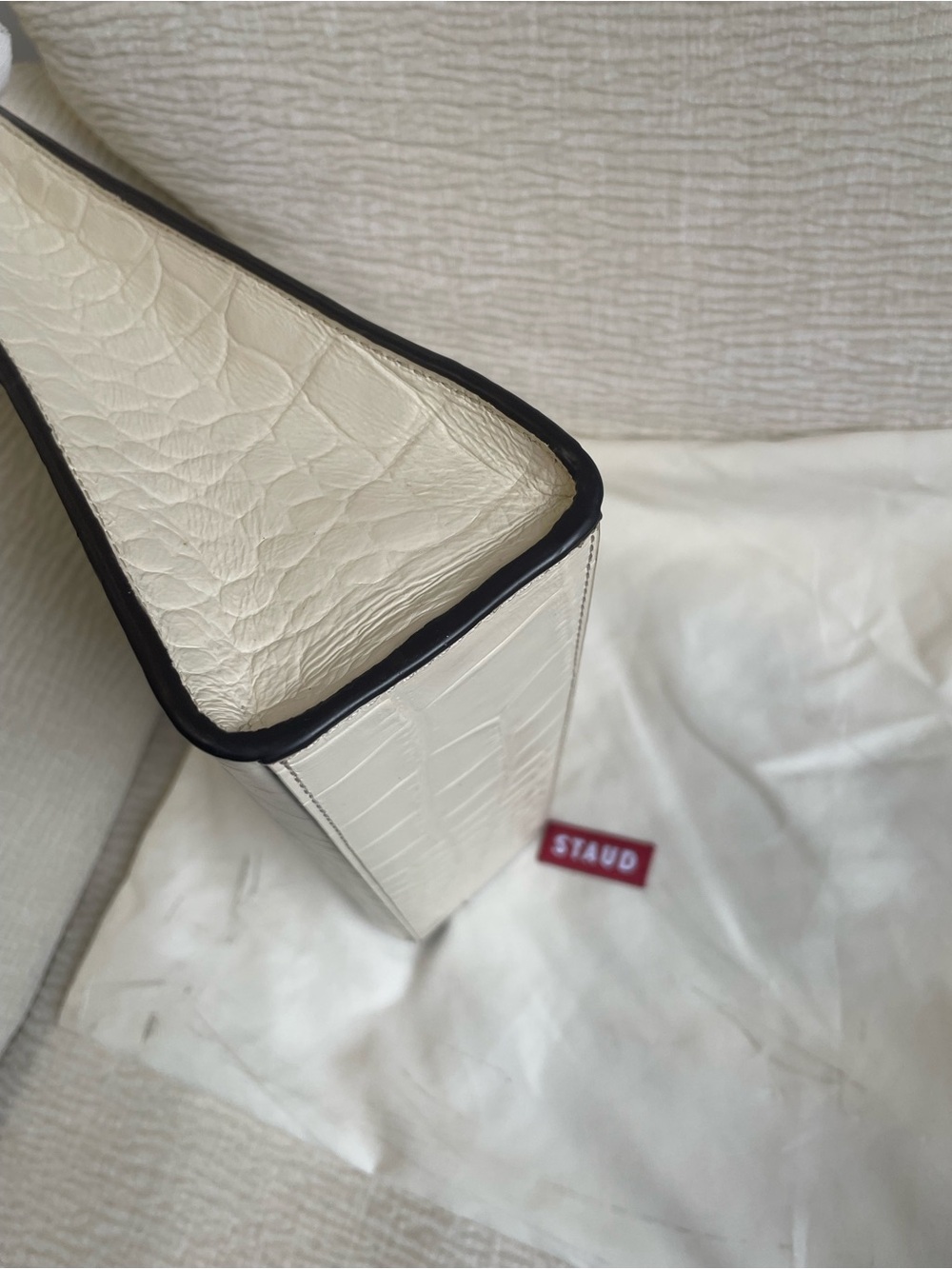 STAUD Rey White Croc-Embossed Shoulder Bag - Picture 3 of 8